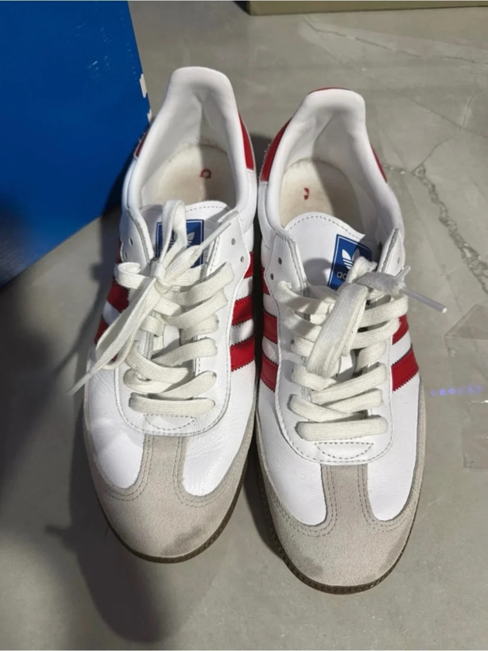 ADIDAS White sambas